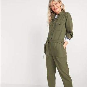 NWT Old Navy Tie-Belt Utility Canvas Jumpsuit